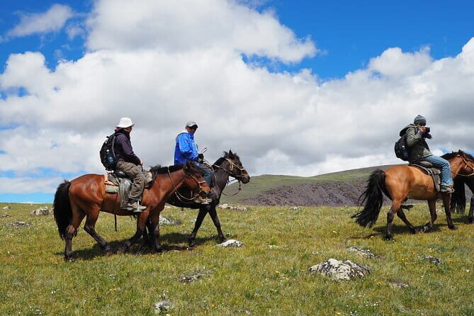 Horse Trekking in Altai Tavan Bogd National Park - An In-Depth Look at the Mongolia Horse Trekking Tour