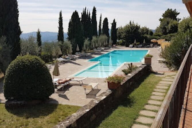 Horseback ride and Poolside Day chillout with Tuscan Lunch - Starting Point and Transportation