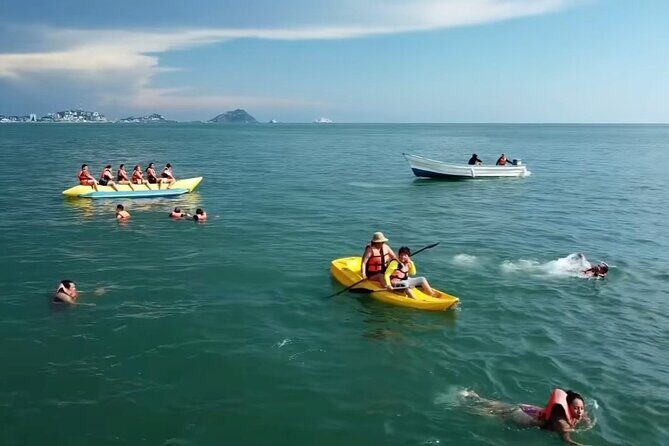 HorseBack Rides On the Beach - HorseBack Rides On the Beach: A Practical Guide for Travelers