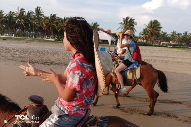 Horseback Riding Zihuatanejo - Who Will Love It
