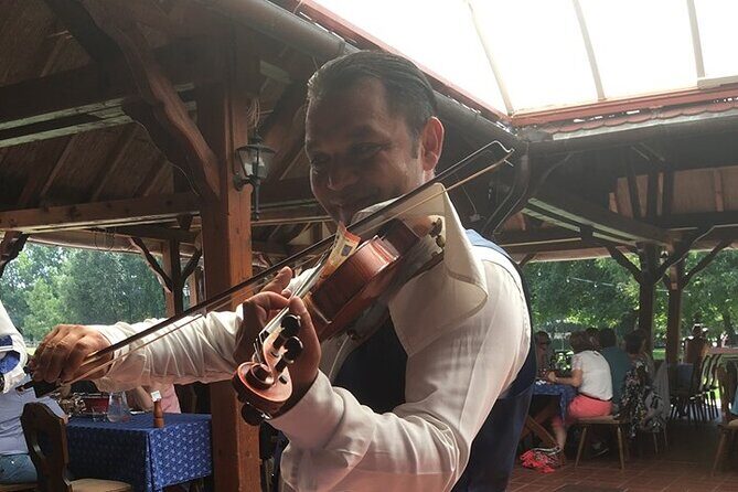 Horseshow on the Hungarian Puszta, private tour from Budapest with entry! - FAQ