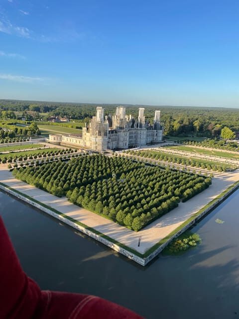 Hot air balloon flight: Flight over Sologne and castles - A Closer Look at the Experience