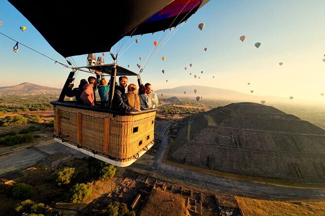 Hot Air Balloon Flight Teotihuacan With Pickup and Breakfast - Introduction