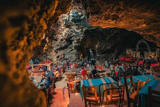 Hot Air Balloon Flight Teotihuacan With Pickup and Breakfast - Practical Details and Tips