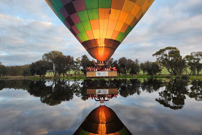 Hot Air Balloon Flights in Perth (Avon Valley) with breakfast - Introduction: Is a Sunrise Balloon Flight Right for You?