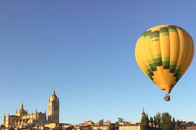 Hot Air Balloon over Segovia with Optional Transfers from Madrid - FAQs