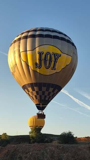 Hot air balloon ride in Arcos de la Frontera (Cádiz) - The Sum Up