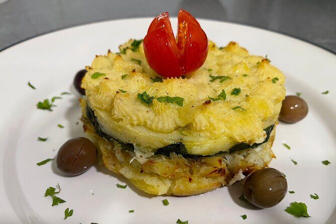 Hot Water Pool Bath Inside Pineapple Plantation & Dinner - Practical Details: How It Works