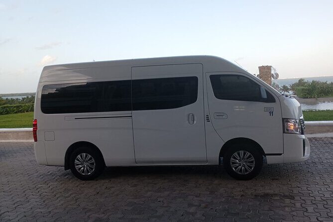 Hotel transportation Cancun to Cancun Airport 1-8 people - Considering the Cost and Value