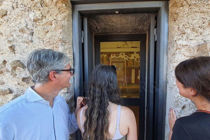 House of Augustus, Palatine Museum and Palatine Hill w PhD Archaeologist - A Detailed Look at the Palatine Hill Private Tour