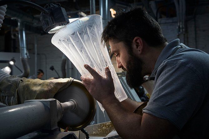 House of Waterford Crystal Guided Factory Tour - Who Will Love This Tour?