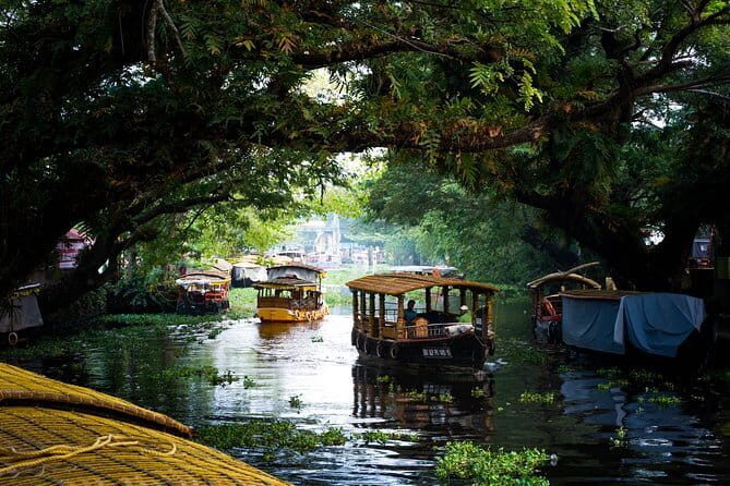 Houseboat Cruise on Alleppey Backwaters from Cochin - Exploring the Itinerary: What to Expect on the Day
