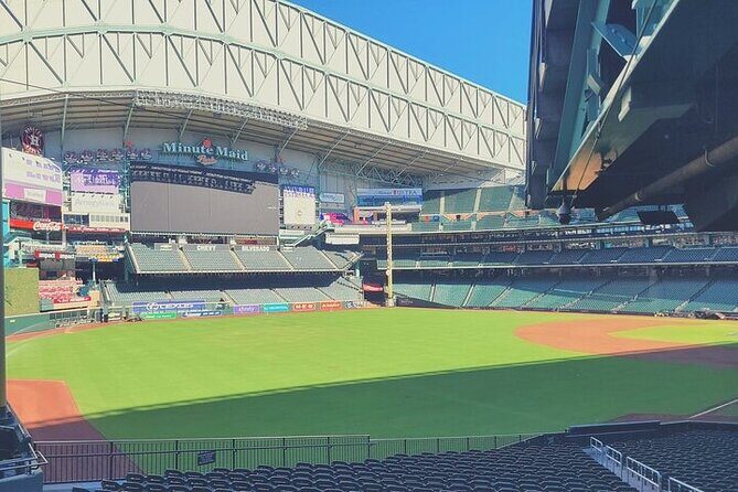Houston Astros Baseball Game at Minute Maid Park - Who Should Consider This Experience?