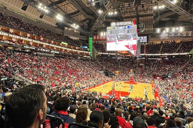 Houston Rockets Basketball Game at Toyota Center - An In-Depth Look at the Experience