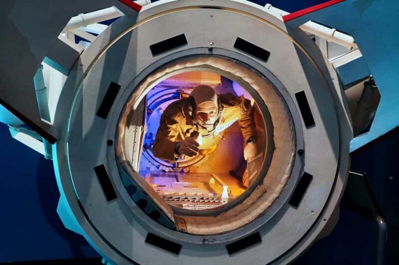 Houston: Space Center Self-Guided Tour with Transportation - An Introduction to the Houston Space Center Self-Guided Tour