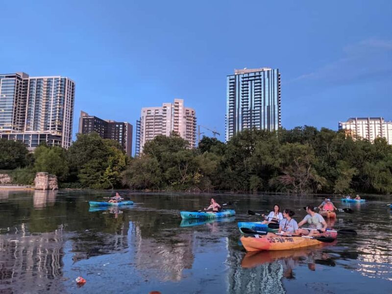 Houston: Sunset Skyline Kayak Tour - A thorough look at the Houston Sunset Skyline Kayak Tour