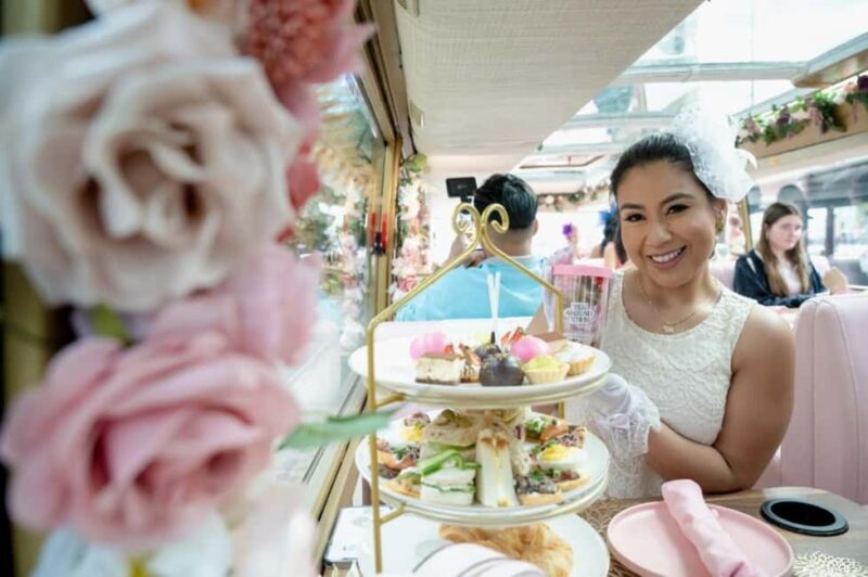 Houston: Tea Around Town® Afternoon Tea Bus Tour - The Food Experience: A Closer Look