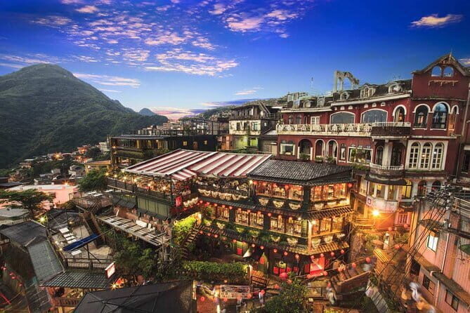 Houtong Cat Village, Shifen Sky Lantern and Jiufen Full Day Tour - Exploring Taiwan’s Hidden Gems: Houtong Cat Village, Shifen Sky Lantern, and Jiufen Full Day Tour