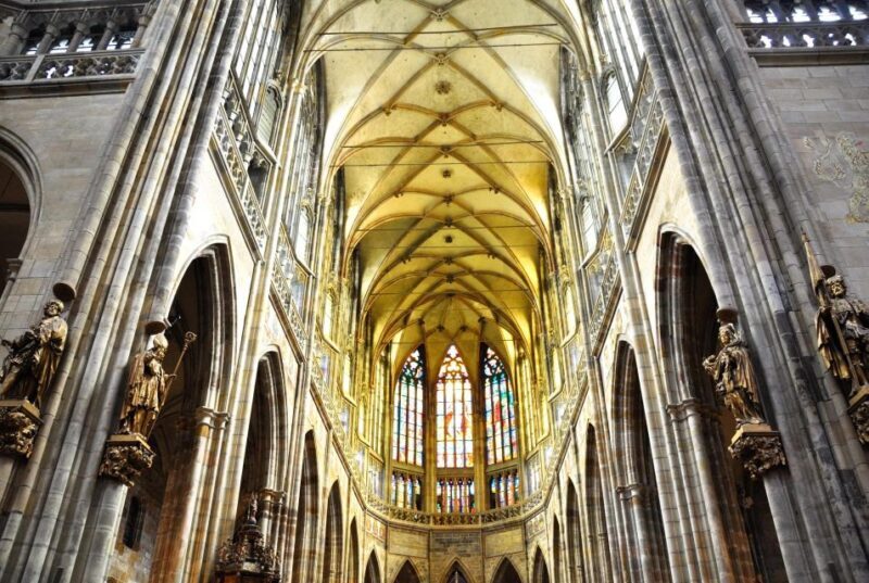 Hradany Prague Castle Guided Tour, Tickets, Transfers - Who Will Love This Tour?