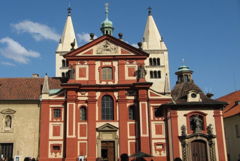 Hradany Prague Castle Guided Tour, Tickets, Transfers - FAQ
