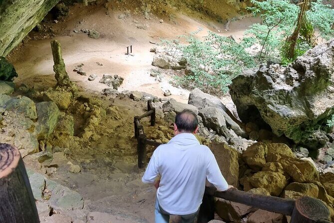 Hua Hin Sam Roi Yod National Park & Laem Sa La Beach Guided Day - Exploring the Itinerary in Detail