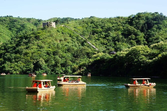 Huanghuacheng Water Wall Chartered Boat Ride and Beijing Olympic Stadiums Visit - Key Points