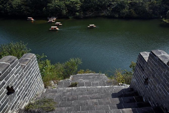 Huanghuacheng Water Wall Chartered Boat Ride and Beijing Olympic Stadiums Visit - A Detailed Look at the Tour Experience