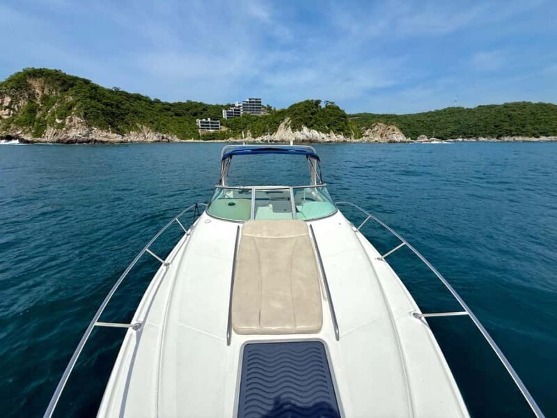 Huatulco: Sunset Yacht Cruise with drinks - The Itinerary and What to Expect