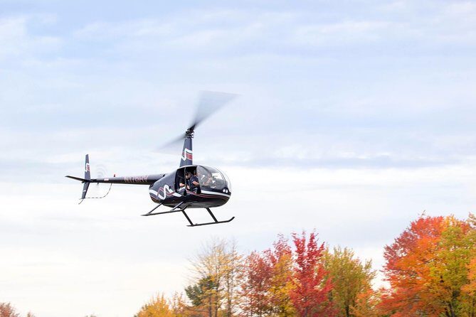 Hudson Valley Fall Foliage Helicopter Tour from Westchester (Shared) - Key Points