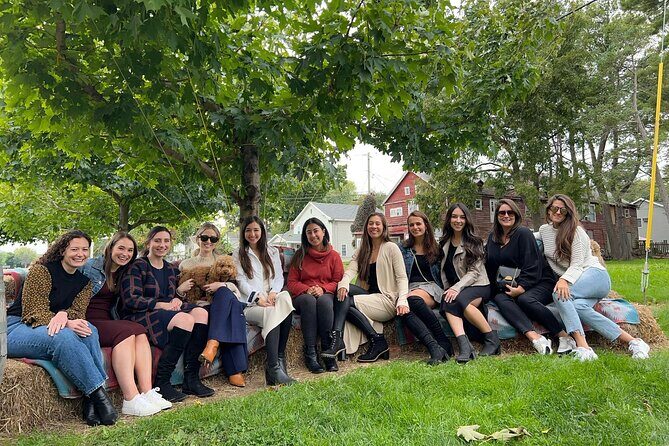 Hudson Valley Winery Tour w/ Private Transportation - FAQ