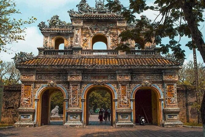 Hue Imperial City and Hai Van Pass Full Day Tour - Who Is This Tour Best Suited For?