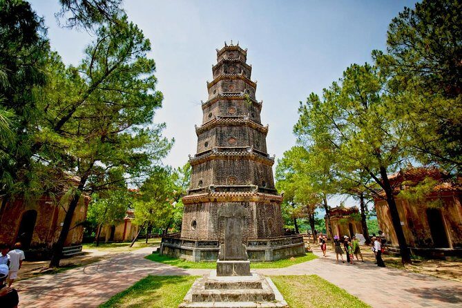 HUE IMPERIAL CITY: Full-Day Guided Tour from Da Nang or Hoi An - Transportation and Group Size