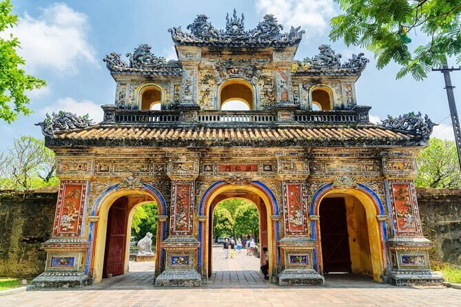 Hue Imperial City & Hai Van Pass Full Day Tour - Lap An Lagoon: A Calm Interlude