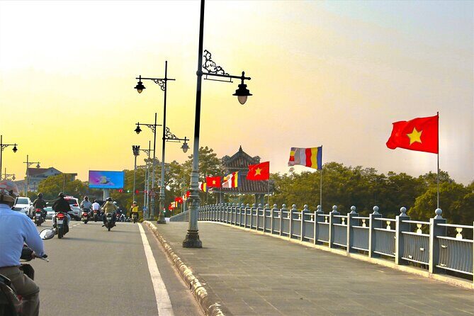 Hue Night Walking And Street Food Tour - Key Points