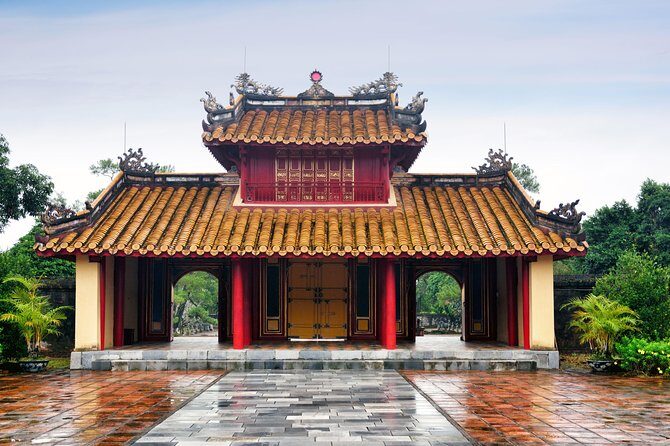 Hue private guided tour to royal Tombs and Thien Mu Pagoda - A Deep Dive into the Hue Private Guided Tour