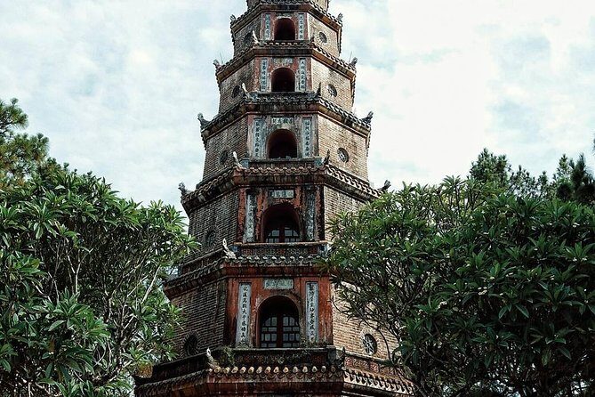 Hue Private tour to Thuy Bieu village 1 day - What Makes This Tour Special?