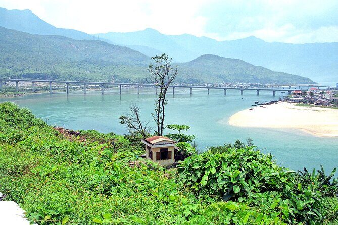 Hue To Hoi An by Private Car via Hai Van Pass, Golden Bridge - A Deep Dive into the Hue to Hoi An Private Tour