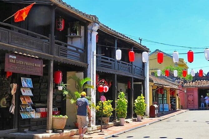 Hue Tour Customize By Hai Van Pass-Citadel-Mausoleums-Dragon Boat - Frequently Asked Questions