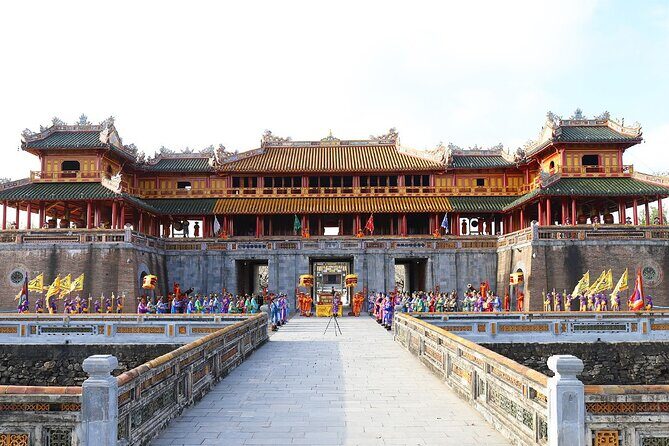 Hue Tour: Walking in Imperial City with Optional Dragon Boat - An In-Depth Look at the Hue Imperial City Tour