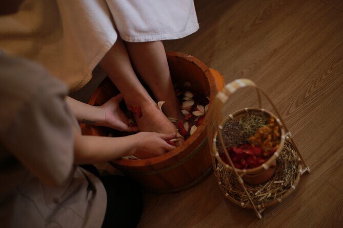 Hue Traditional Massage For Healing, 45 mins - The Environment and Service Quality