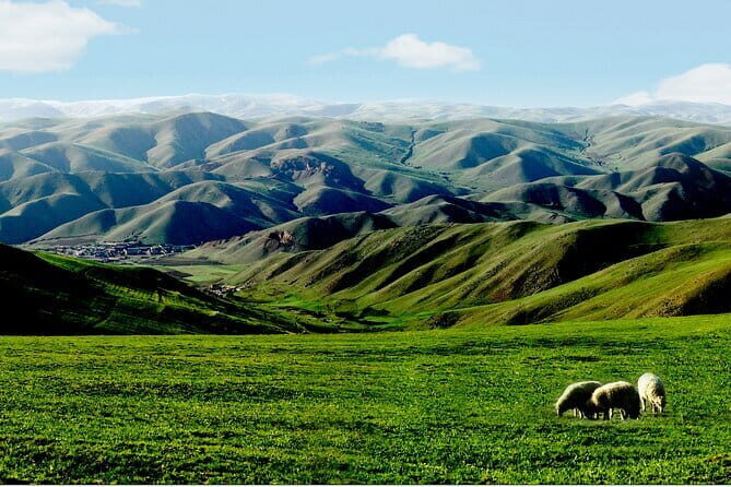 Huhhot Inner Mongolia 3 Days Xilamuren kubuqi Desert Nature Tour - Key Points