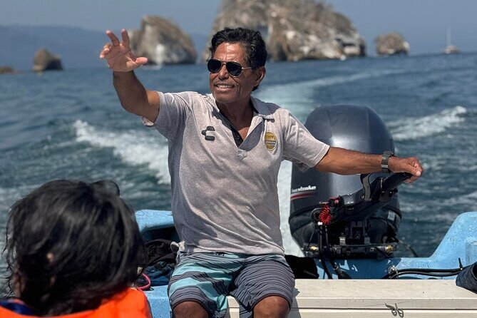 Humpback whale watching south of Puerto Vallarta - The Sum Up