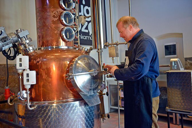Hungarian pálinka distillery visit and tasting - FAQ