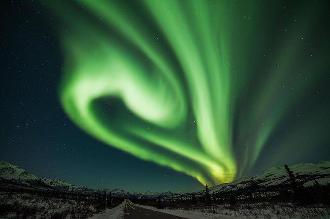 Hunt for the Northern lights in Kiruna - Abisko - Guided Expertise and Photography Tips
