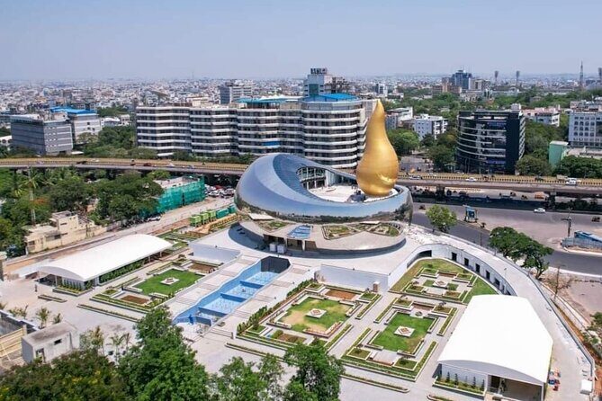 Hussain Sagar Lake Private Walking Tour in Hyderabad - An In-Depth Look at the Hussain Sagar Lake Walk