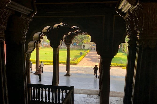 Hustle and Bustle of Bengaluru - Guided half day walking tour - A Closer Look at the Tour Experience