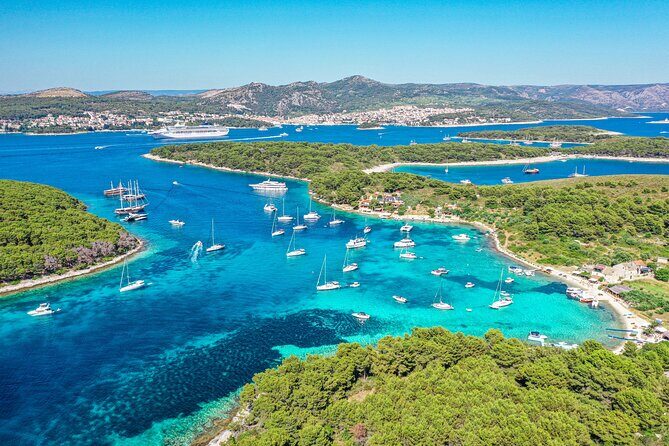 HVAR & 4 Islands PRIVATE BOAT TOUR - An In-Depth Look at the Tour Experience