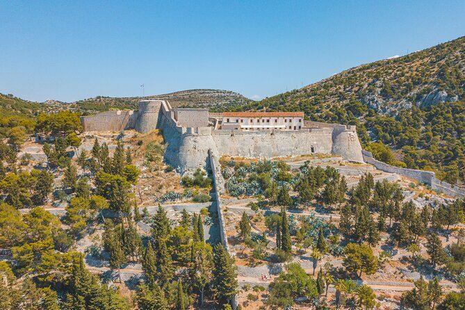 Hvar and Red Rocks - Private boat tour from Split or Trogir - Key Points