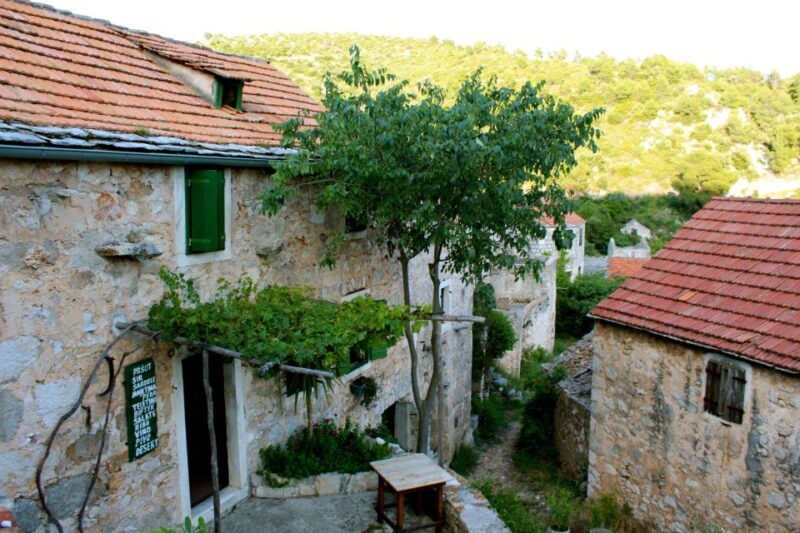 Hvar Hidden Gems Tour with Lunch or Dinner - Exploring Hvar’s Scenic Highlights