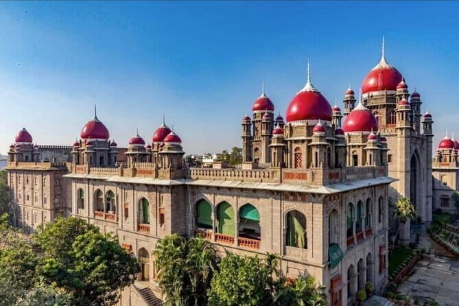 Hyderabad Highlights Guided City Tour and Chai Experience - In-Depth Review of the Hyderabad Highlights Guided Tour